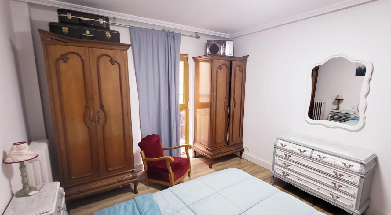 Www Sanmartinplaza Es En El Corazon Del Casco Historico Apartment Leon Exterior photo
